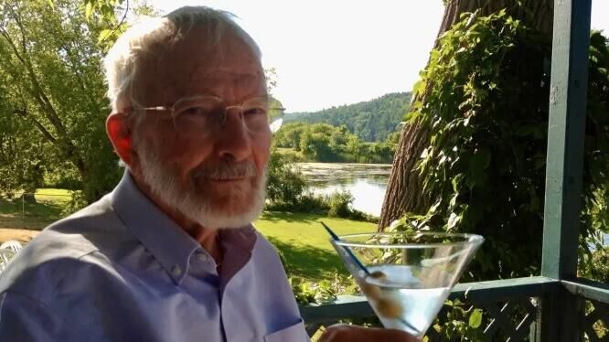 Умер шестикратный номинант на "Оскар" Роберт Верралл