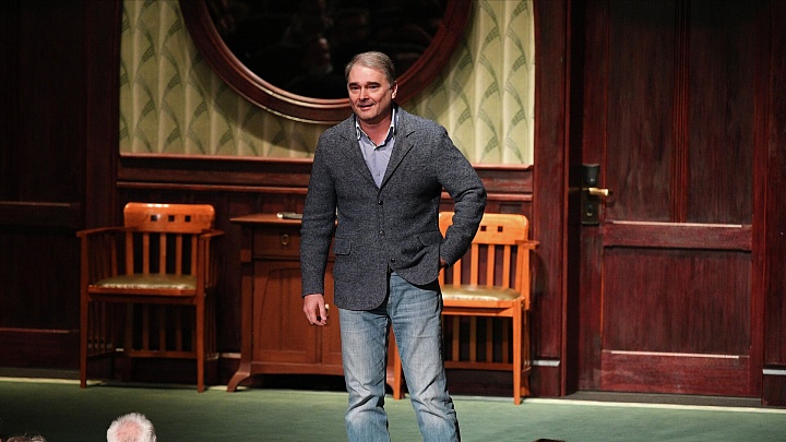 Путин присвоил режиссеру Жигалкину звание заслуженного артиста России