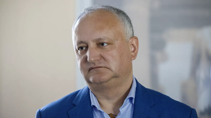 Молдавская экономика не выживет без России, заявил Додон